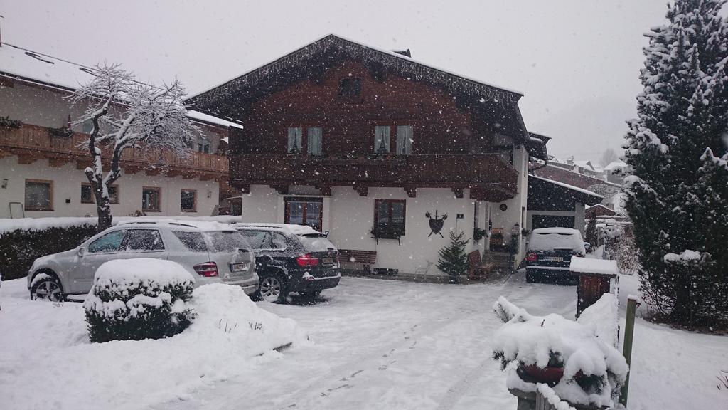 Haus Reason Apartment Kitzbuhel Ruang foto